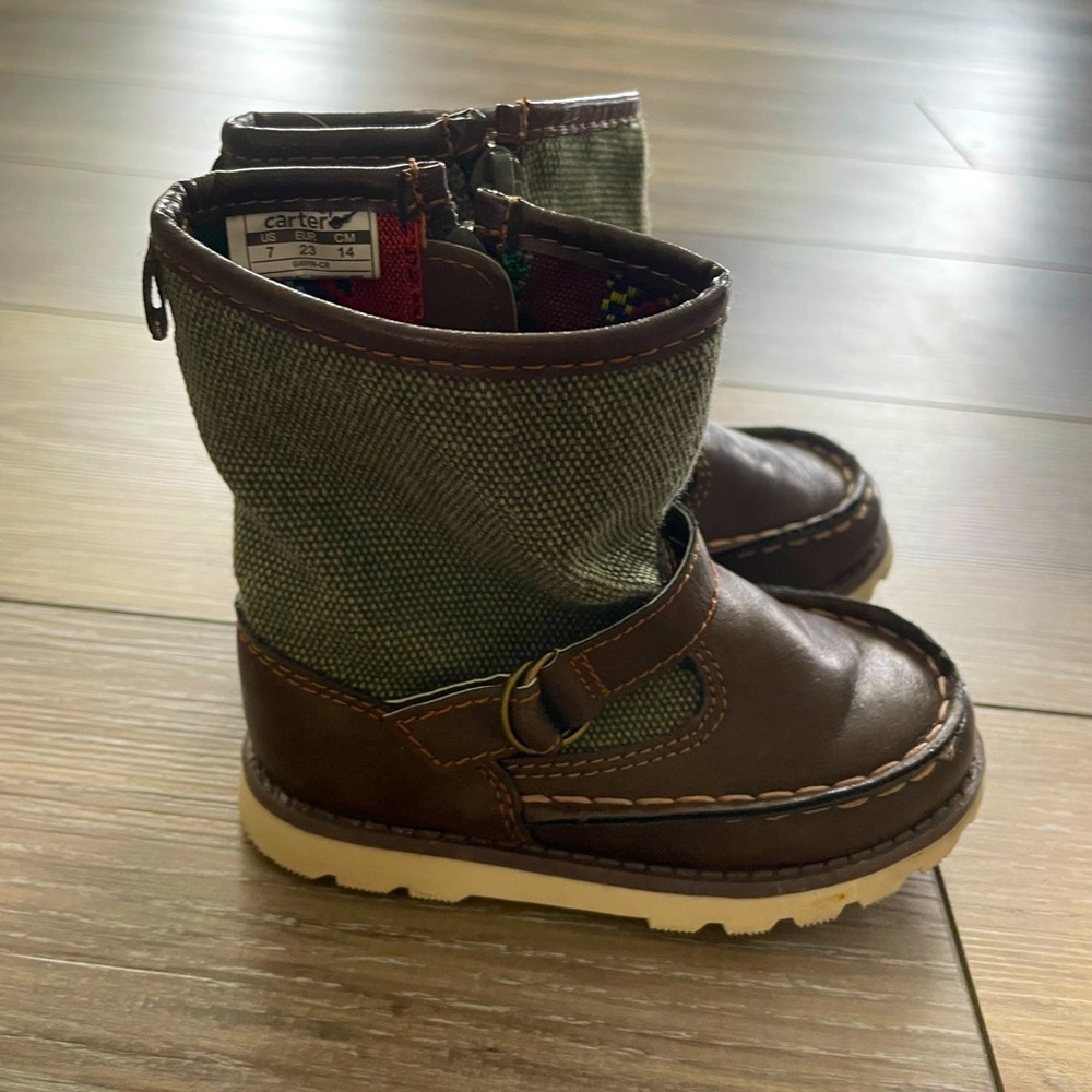 Adorable toddler boots